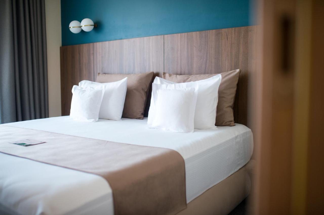 Hotel Oxford Mamaia Ngoại thất bức ảnh