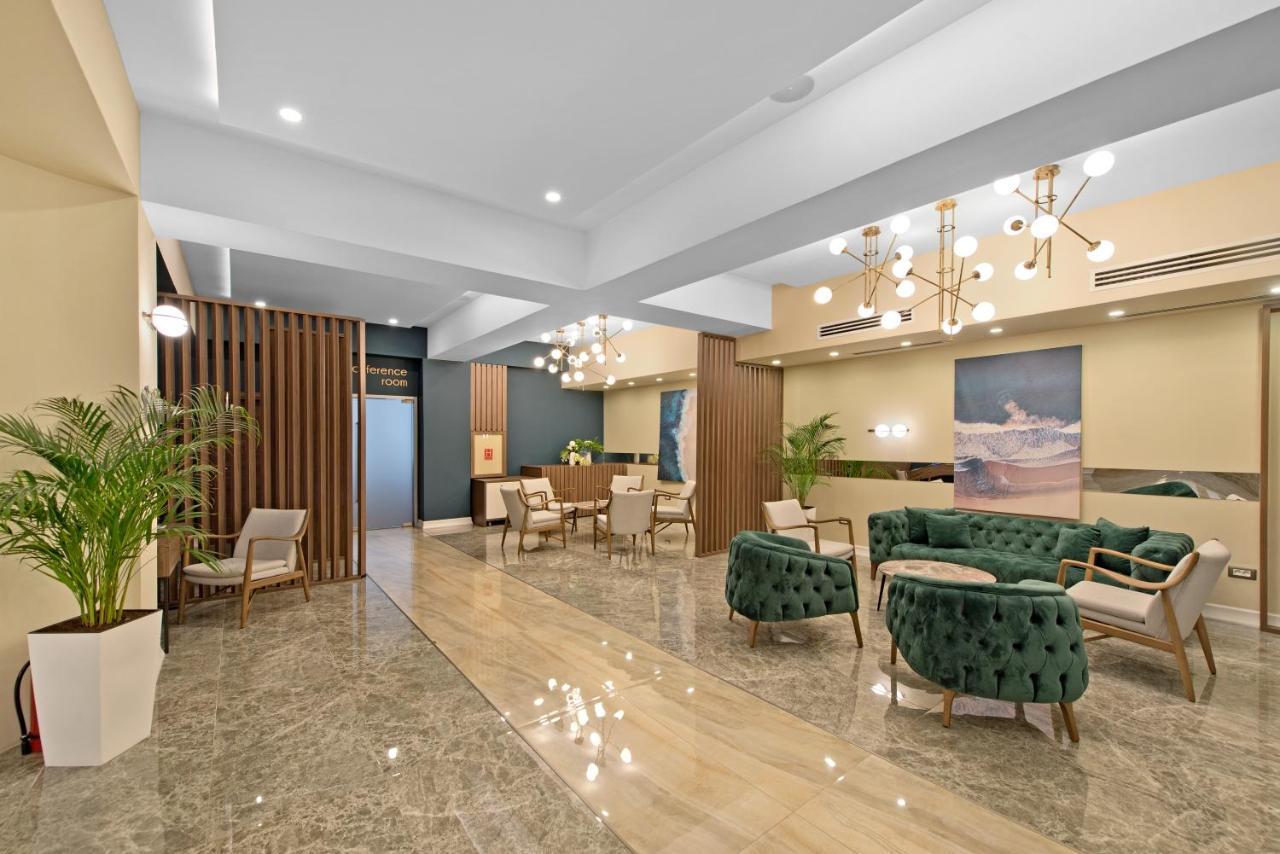 Hotel Oxford Mamaia Ngoại thất bức ảnh