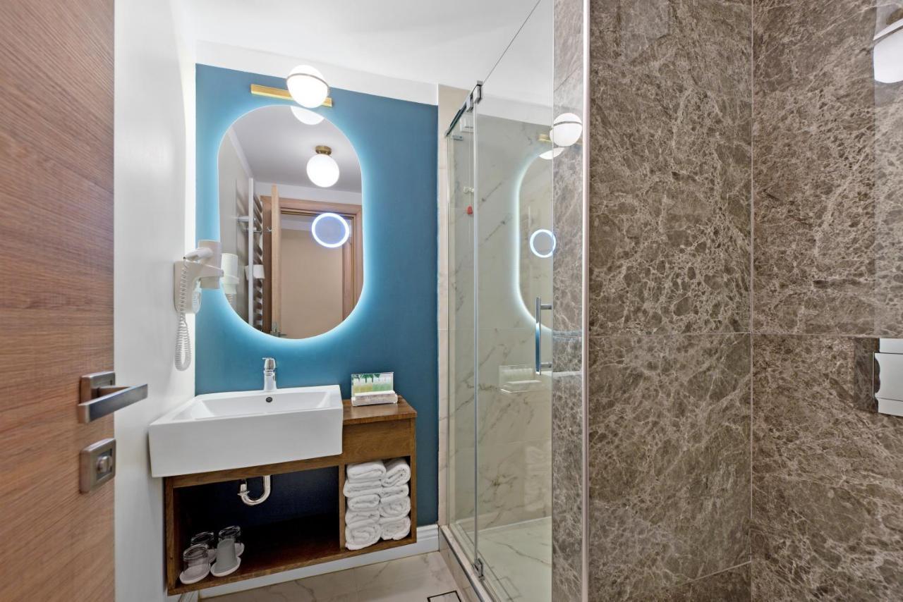 Hotel Oxford Mamaia Ngoại thất bức ảnh