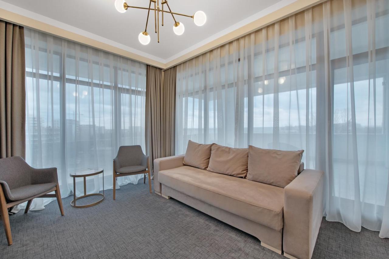 Hotel Oxford Mamaia Ngoại thất bức ảnh