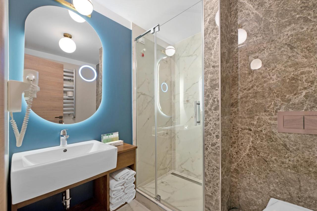 Hotel Oxford Mamaia Ngoại thất bức ảnh