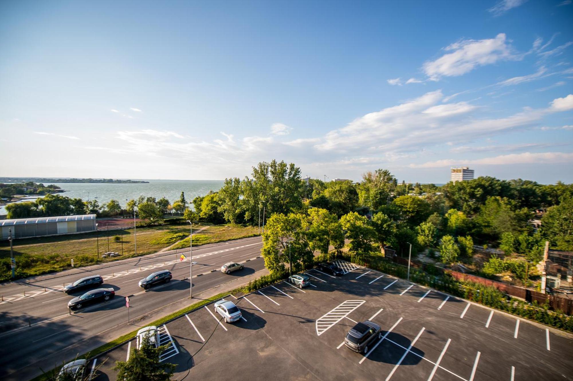 Hotel Oxford Mamaia Ngoại thất bức ảnh