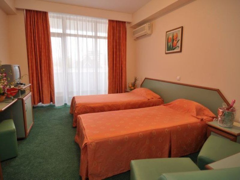 Hotel Oxford Mamaia Ngoại thất bức ảnh